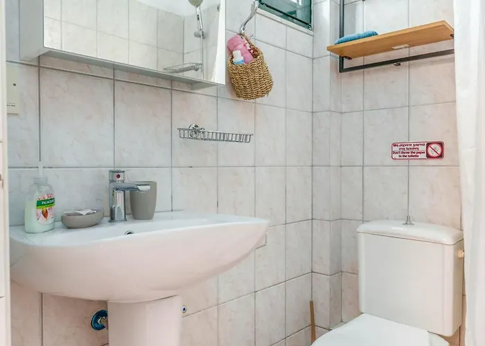Giannatos' - Makis Apartman
